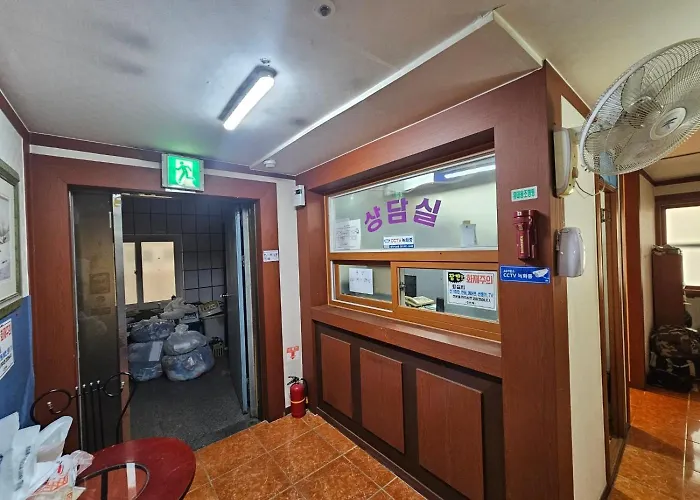 Auberge de jeunesse Mokhwatel